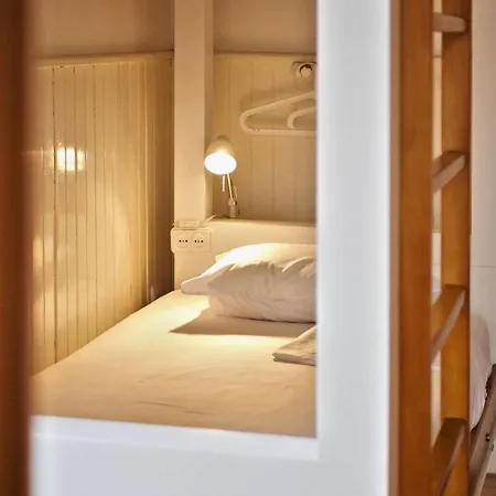 Spot Hostal Oporto